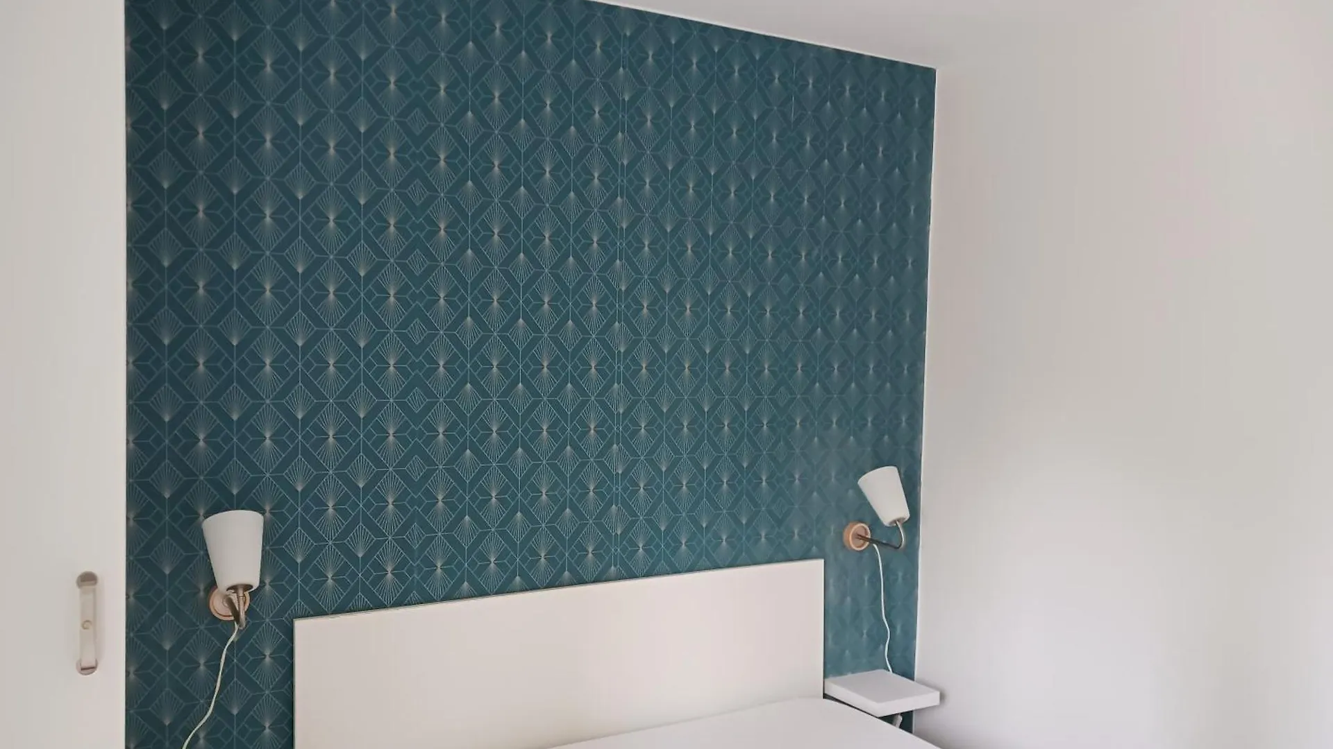 Appartement T3 Rez de Jardin,Piscine Privée à Saint-Cyr-sur-Mer France